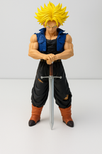 Figura Trunks (Future Trunks) - Dragon Ball Z